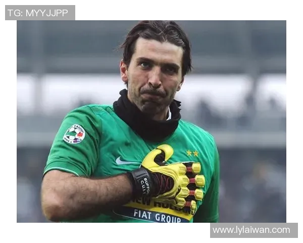 国王杯曼城与那不勒斯战平转会传闻引发全场热议