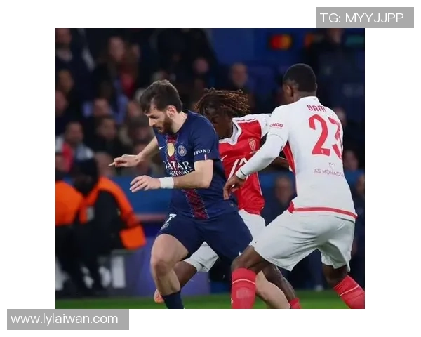 欧冠激战巴萨险胜阿森纳乌龙球成比赛转折点引发转会热议